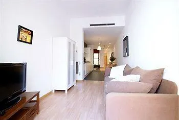 דירה Short Group Liceu Serviced *