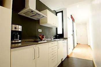 Short Group Liceu Serviced * Barcelona