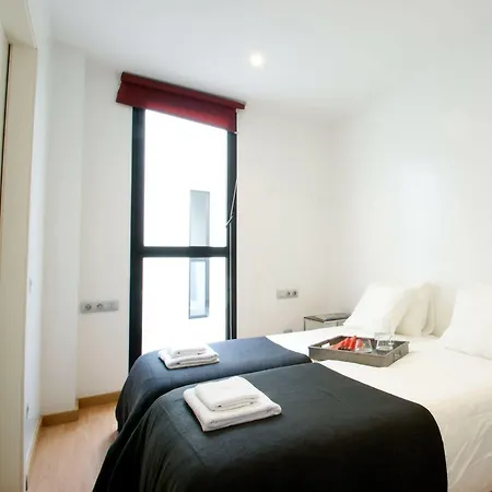 Apartment Short Group Liceu Serviced Barcelona