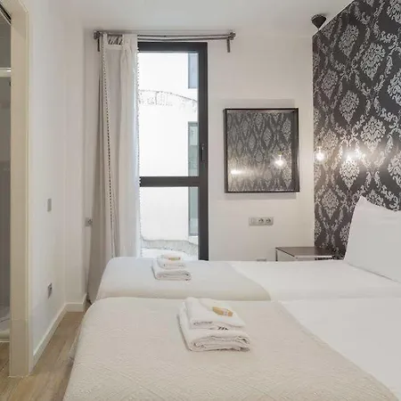 Short Group Liceu Serviced Apartment
