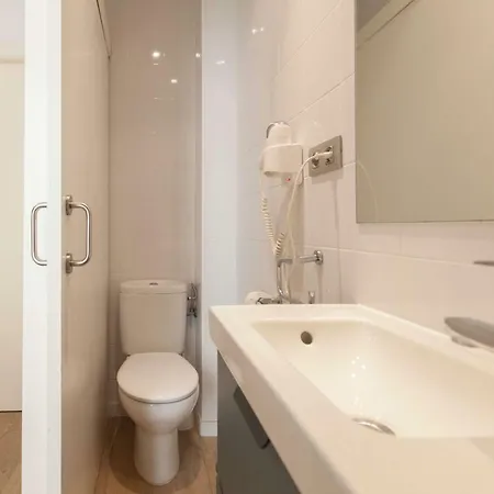 Short Group Liceu Serviced Apartment Barcelona