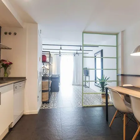 Apartment Short Group Liceu Serviced